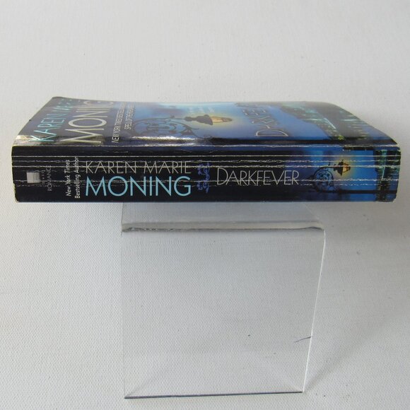 Set Of Two Paperback Books - To Kill a Mockingbird and Darkfever - Picture 12 of 16
